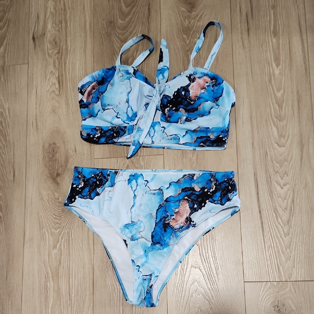 Blue and Black Abstract Bikini Set Plus Swim Vacation Ready!